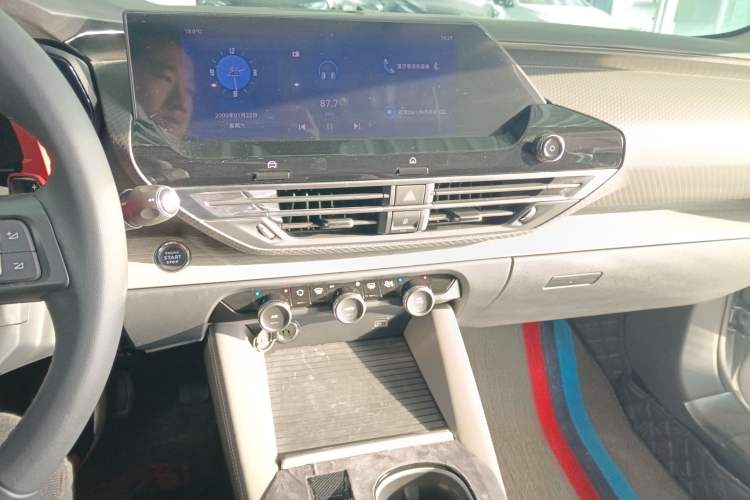 Used Citroen C5 X 2023 1.6T Enjoy the Extraordinary
