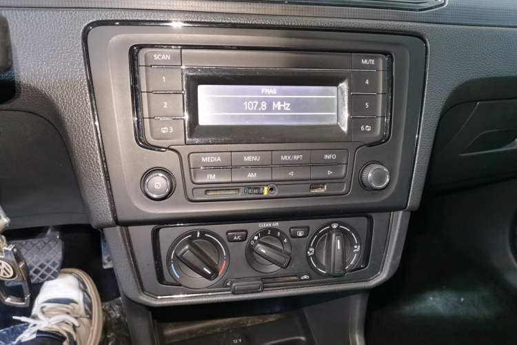 Used Volkswagen Santana 2018 1.5L Automatic Fashion Edition