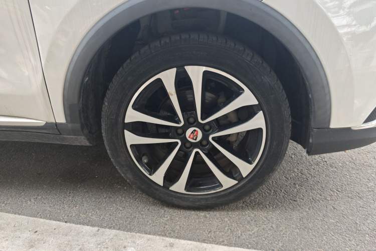 Used Roewe RX3 2018 1.6L CVT Flagship Edition Right Front Wheel Hub