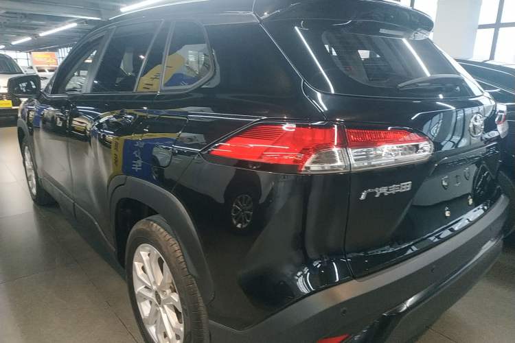 Used Toyota FRONTLANDER 2023 2.0L CVT Leading Edition