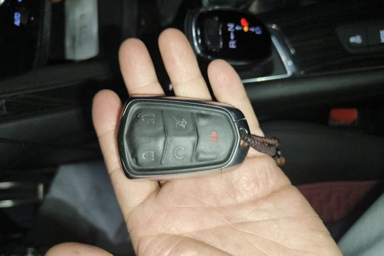 Used Cadillac XT5 2017 Anniversary Edition 25T Luxury Model