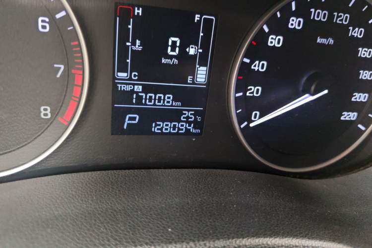 Used Hyundai ix25 2015 1.6L Automatic Two-Wheel Drive Smart GLS Trim