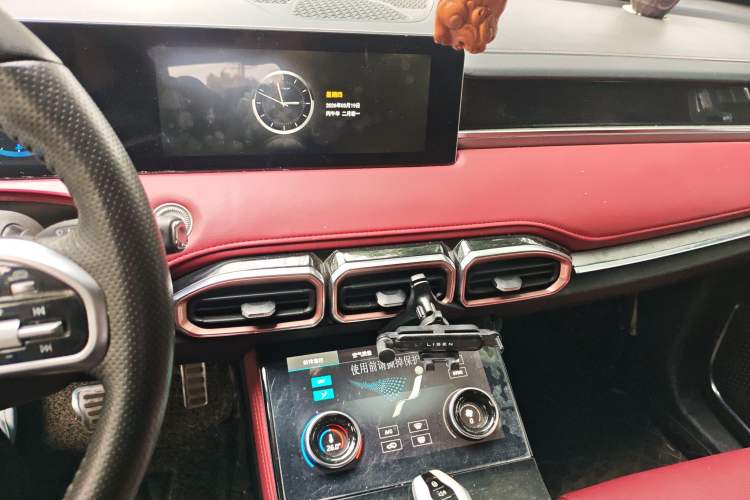 Used JETOUR X70 PLUS 2021 1.6T DCT Pro 5-Seater
