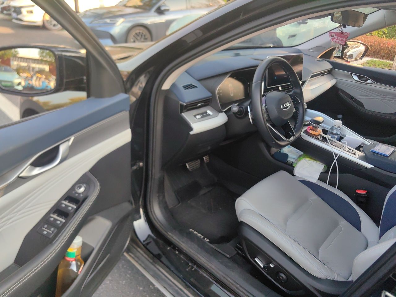 Geely Auto Preface 2023 2.0TD Prestige Version — снимка 13