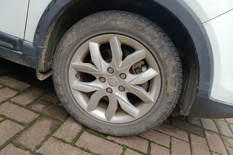 Used JAC Group Refine S3 2014 1.5L CVT Luxury Smart Model
