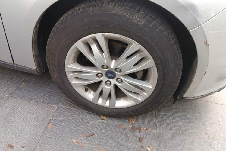 Used Ford Focus 2012 Sedan 1.6L Automatic Comfort Model