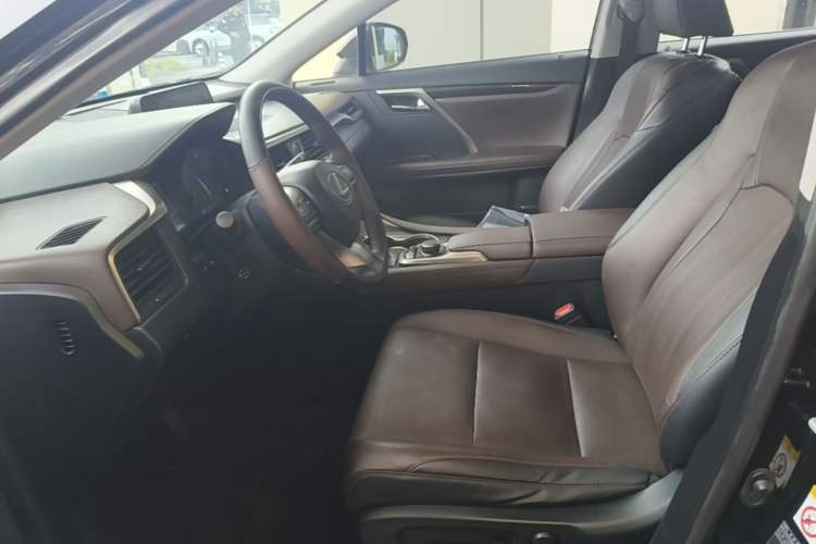 Used Lexus RX 2016 300 Two-Wheel Drive Comfort Edition China V Standard
