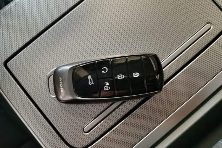 Used AION Y 2023 Younger
