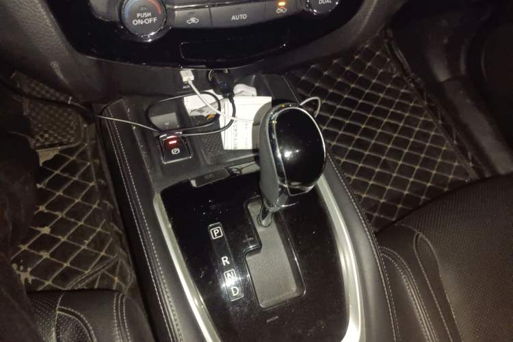 Used Nissan X-Trail 2017 2.5L CVT Luxury Edition 4WD