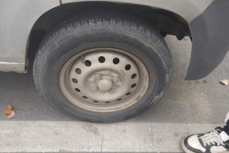 Used Wuling Zhiguang 2015 1.2L Practical LS-I Model