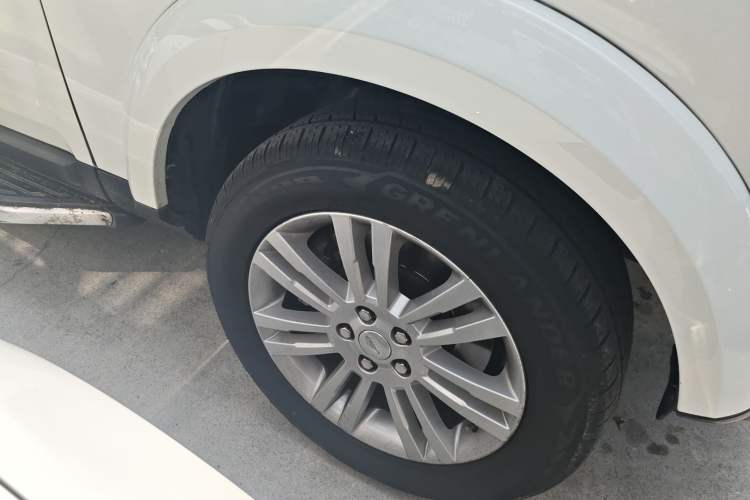 Used Land Rover Discovery 2015 3.0 SC V6 HSE Right Front Wheel Hub