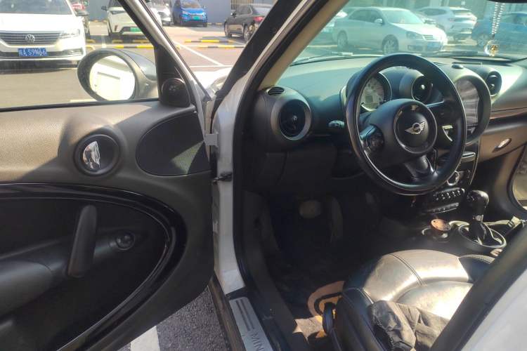 Used MINI Countryman 2011 1.6L COOPER Excitement
