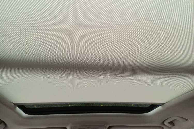 Used Hongqi HS5 2025 2.0T All-Wheel-Drive Flagship Pro Edition Headliner