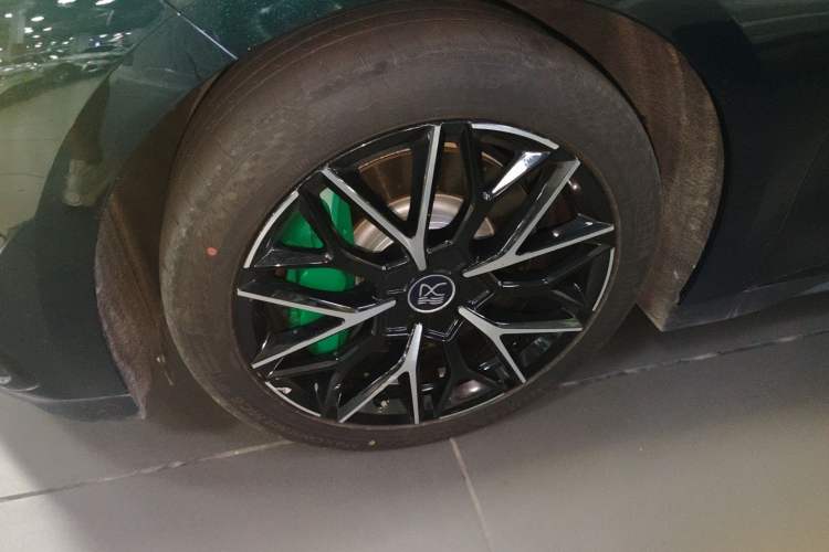 Used BYD Han 2022 EV 610 km All-Wheel-Drive Qianshan Cui Limited Edition
