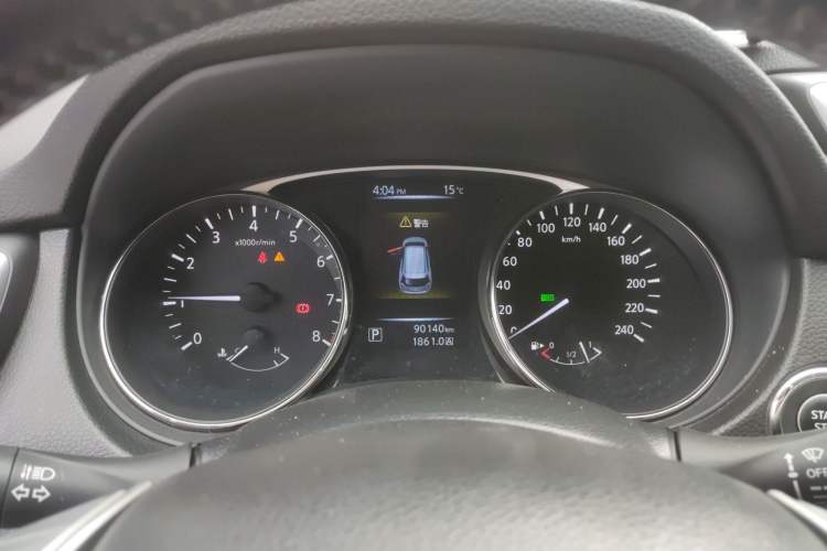 Used Nissan X-Trail 2015 2.0L CVT Comfort MAX Edition 2WD Instrument Cluster