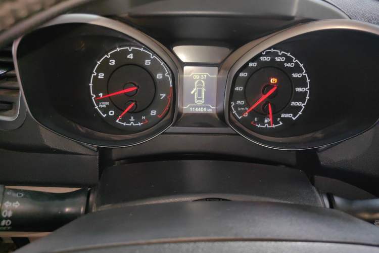 Used Chery Tiggo 5 2015 2.0L Manual Jia Yue Edition Odometer Close Up