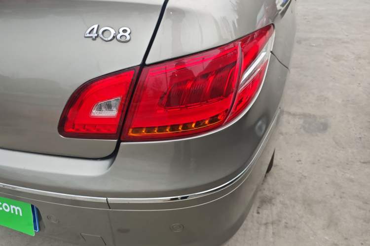 Used Peugeot 408 2013 1.6L Manual Comfort Edition