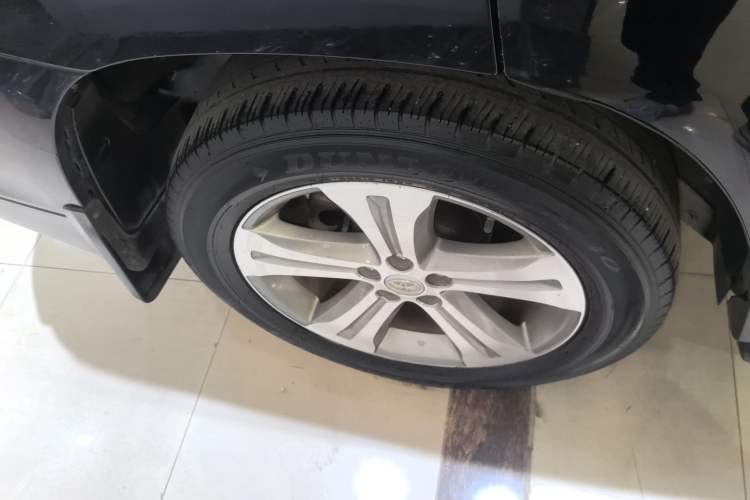 Used Toyota Highlander 2012 2.7L Two-Wheel Drive 7-Seater Luxury Edition
