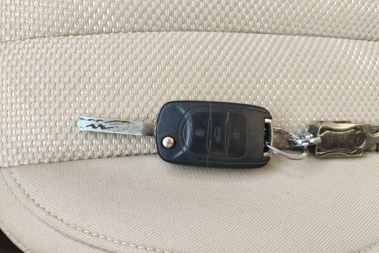 Used Baojun 310W 2017 1.5L Manual Comfort Version China V