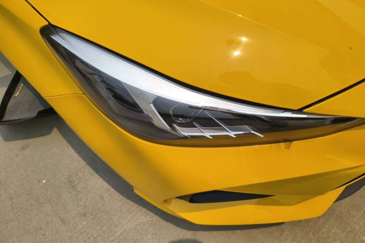 Used MG 5 2022 180 DVVT CVT Youth Luxury Edition
