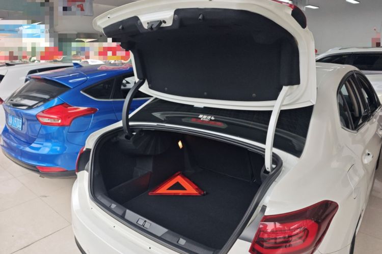 Used Citroen C4L 2016 1.2T Automatic Elite Model
