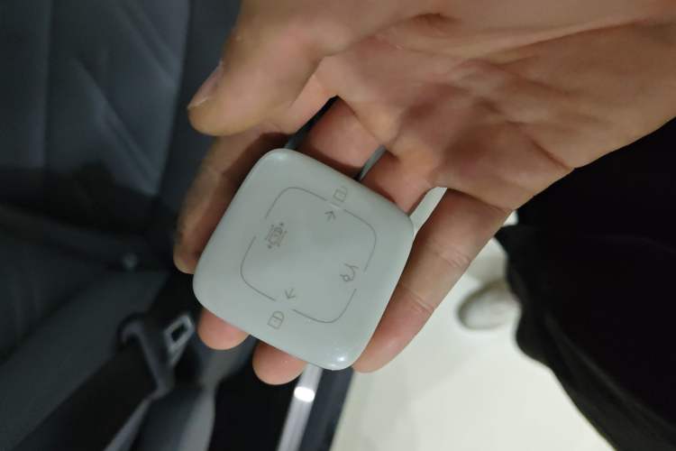 Used Zeekr MIX 2025 Intelligent Driving Version
