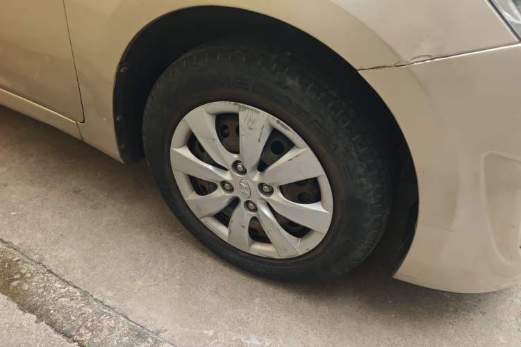 Used Hyundai Verna (older generation) 2010 Sedan 1.4L Manual Comfort GS