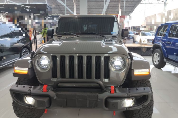 Used Jeep Wrangler 2019 2.0T Sahara Four-Door Version China VI Emission Standard