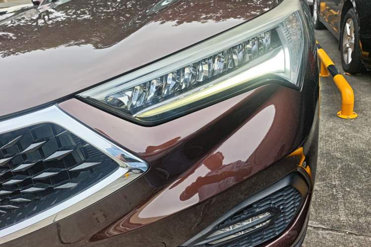 Used Acura CDX 2016 1.5T Two-Wheel Drive Deluxe Edition