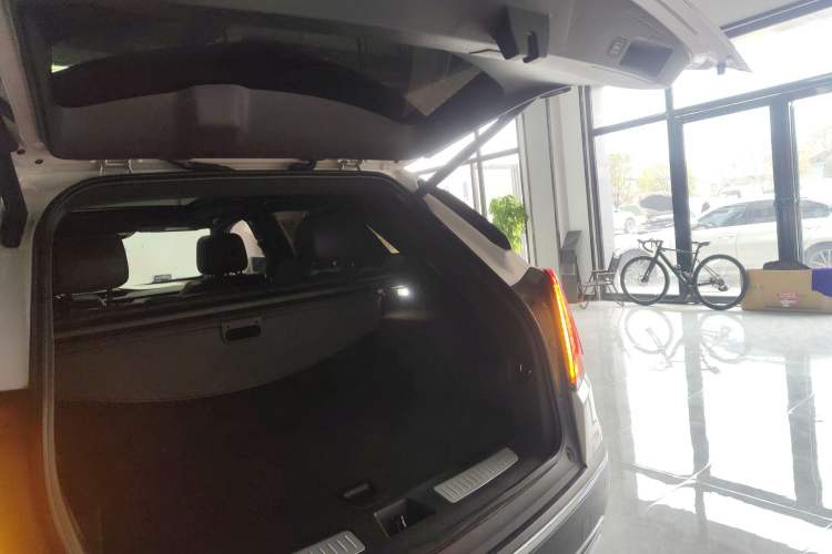 Used Cadillac XT5 2020 28T Luxury Version