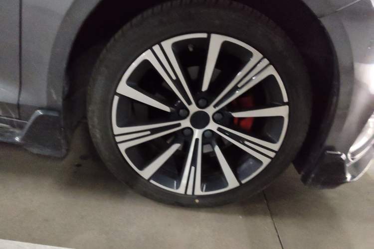 Used Geely Auto Preface 2025 Dongfang Yao 1.5TD Kunlun Edition
