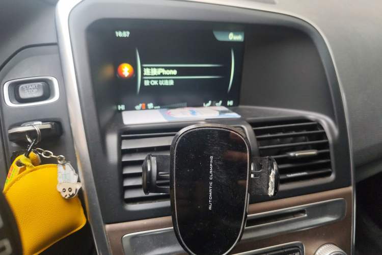 Used Volvo XC60 2017 T5 AWD Smart Upgrade Model