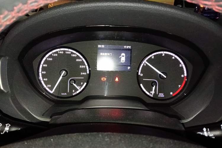 Used Qoros 3 2015 Hatchback 1.6T Automatic Cool Edition
