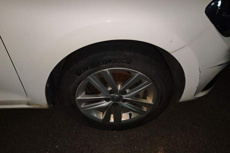 Used Volkswagen Santana 2015 Haval H6 1.6L Automatic Comfort Model