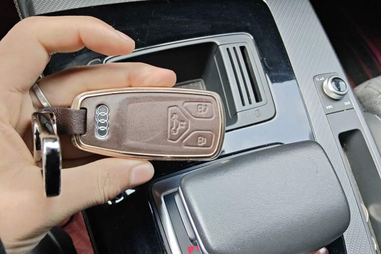 Used Audi Q5L Sportback 2022 40 TFSI Luxury Model
