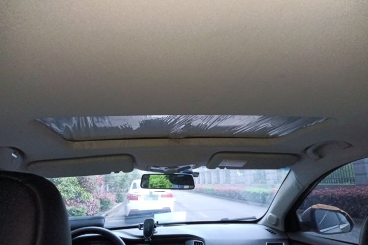 Used Roewe 360 2015 1.5L Manual Luxury Edition
