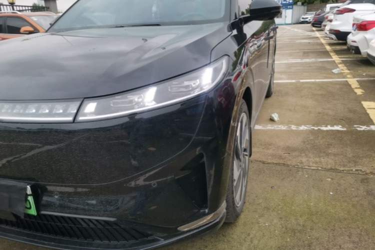 Used Dongfeng eπ eπ008 2025 210 Ultra Range-Extended Version 5 Seats Left Front Headlight