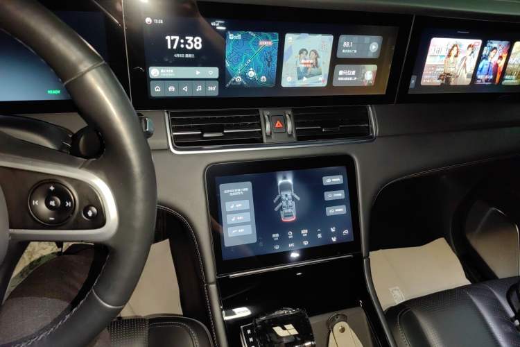 Used Li Auto ONE 2020 Extended-Range 6-Seater Version Audio And AC Panel