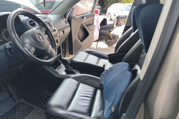 Used Volkswagen Tiguan L 2013 1.8 TSI Automatic Two-Wheel Drive Comfort Edition
