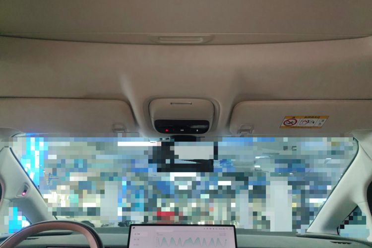 Used XPeng X9 2025 740 Ultra-Long Range Max Headliner