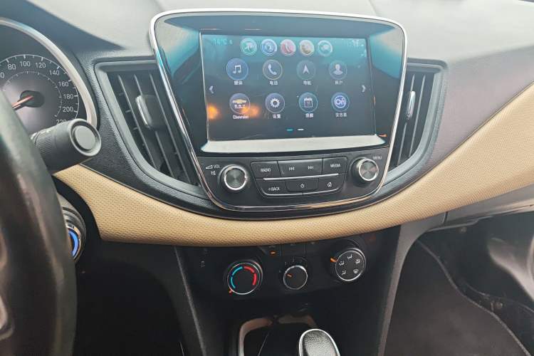 Used Chevrolet Monza 2020 320 Automatic Enjoyment Edition