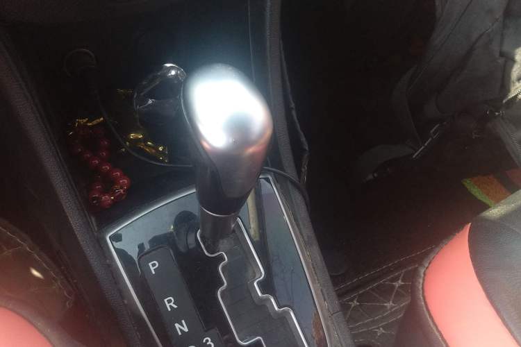 Used Hyundai Verna Ray 2014 1.6L Automatic TOP