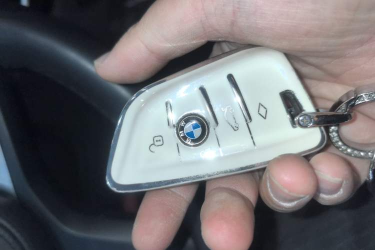 Used BMW 3 Series 2023 325Li M Sport Night Edition Package Vehicle Key