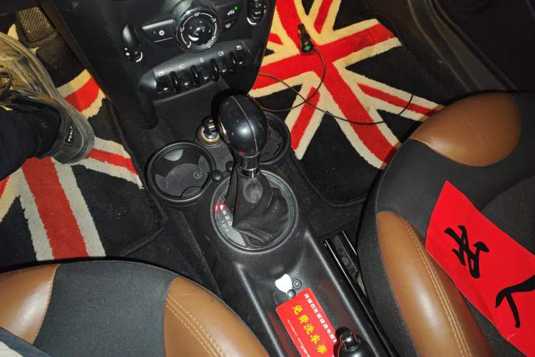 Used MINI 2012 1.6L COOPER Baker Street
