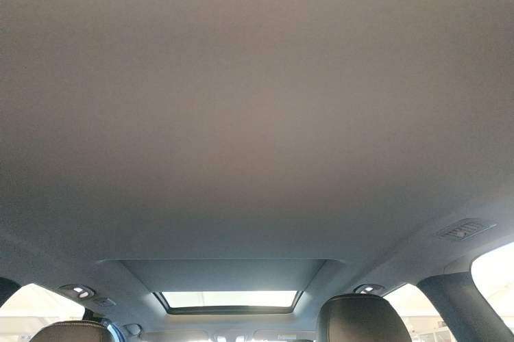 Used SAIC MAXUS G50 2023 PLUS 1.5T Automatic Escort Edition Headliner