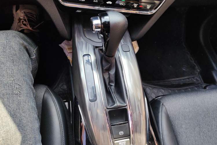 Used Honda XR-V 2021 220TURBO CVT Luxury Edition Gear Lever