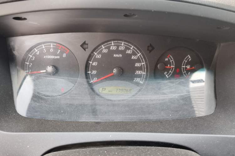 Used Roewe W5 2013 1.8T 2WD Automatic Xingyu Edition
