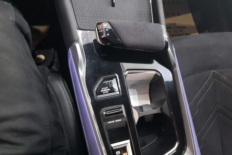 Used Changan UNI-T 2023 2nd Generation 1.5T Sport Edition Flagship Version
