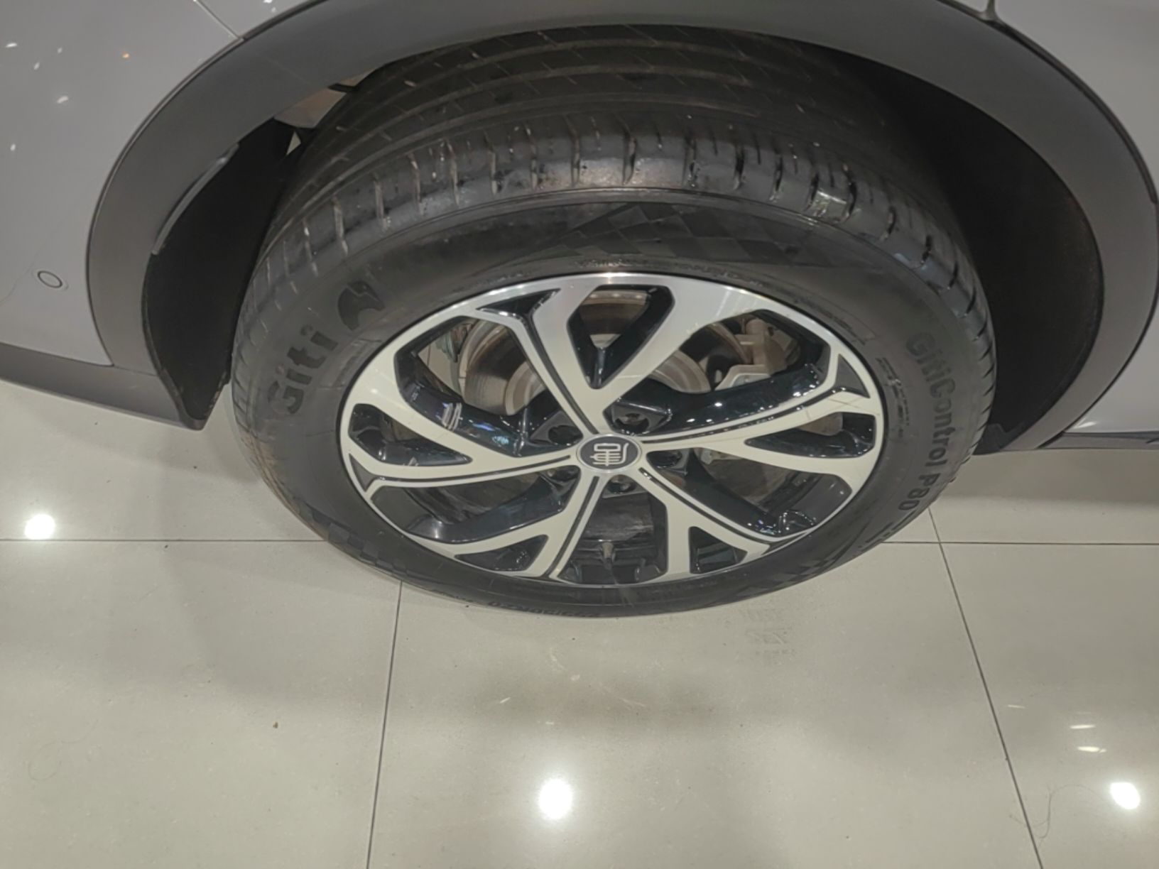 BYD Tang New Energy 2025 Intelligent Driving Version DM-i 115KM Prestige Edition - Executive — снимка 11