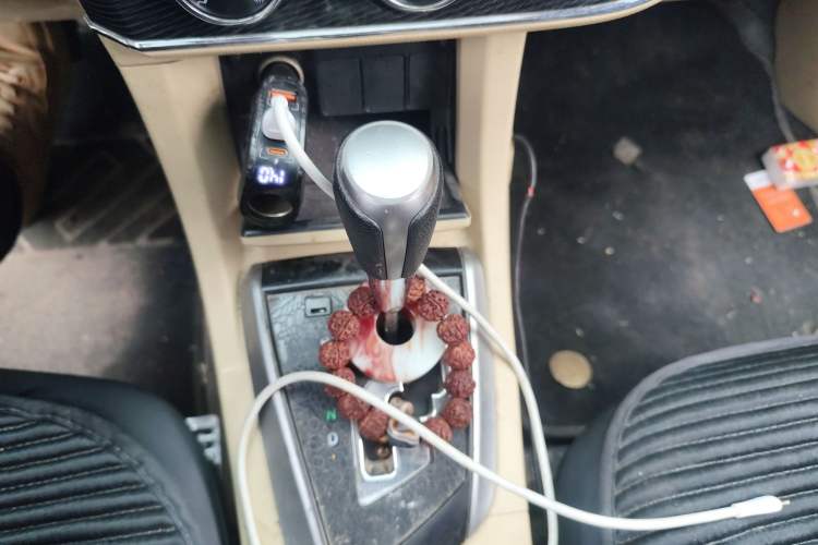 Used Toyota Corolla 2017 1.2T CVT GL-i Gear Lever